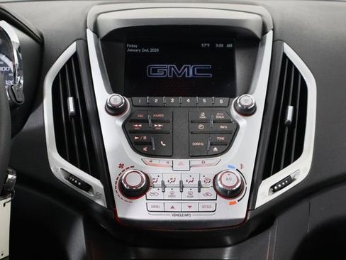 Used 2015 GMC Terrain SLE image 23