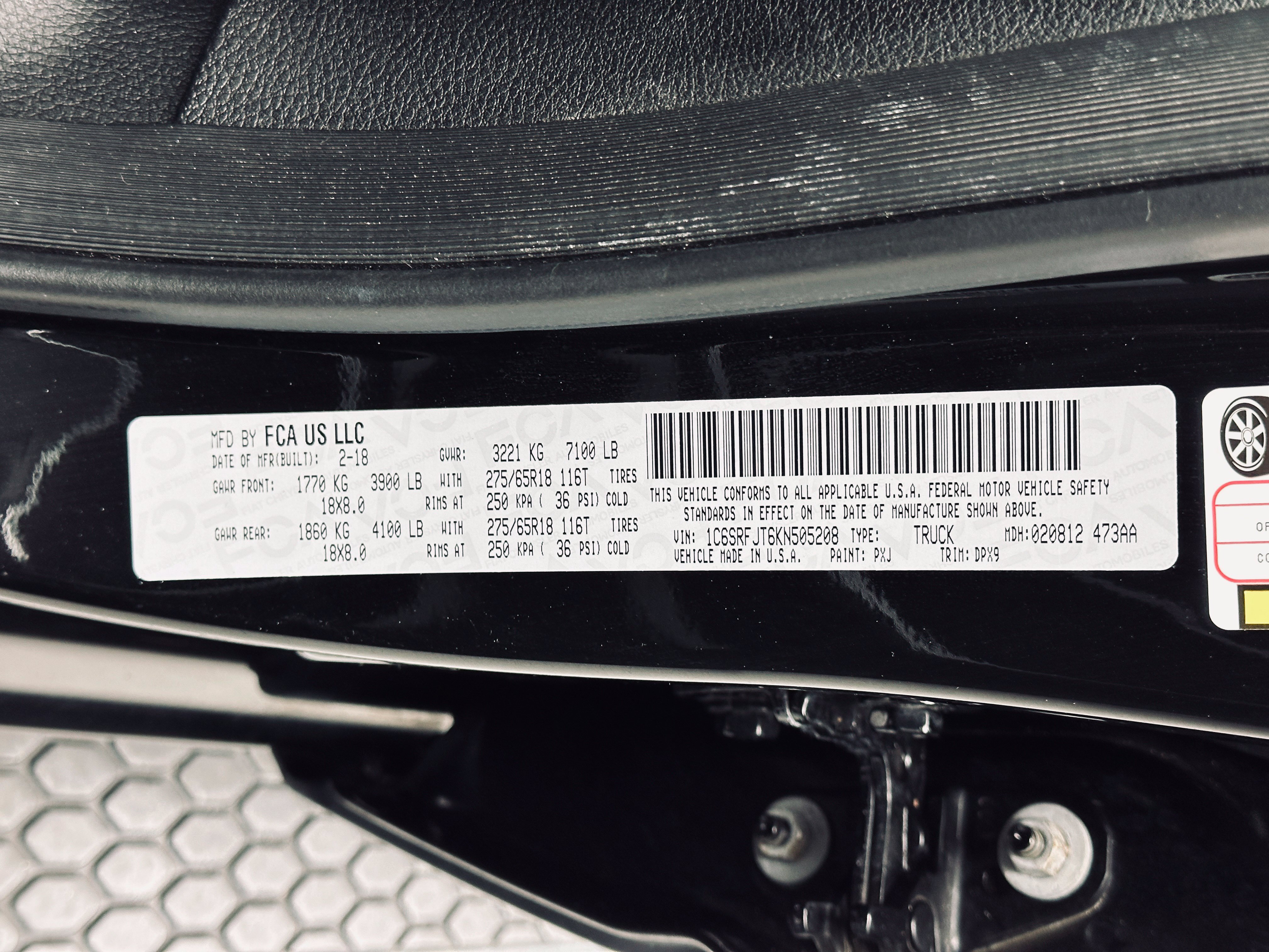 Used 2019 RAM 1500 Laramie AWD/4WD image 39