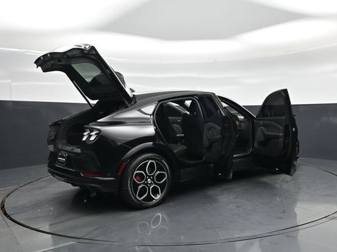 Used 2023 Ford Mustang Mach-E GT AWD/4WD image 6