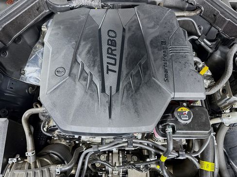 Used 2023 Kia Stinger GT-Line w/ Sun & Sound Package image 39