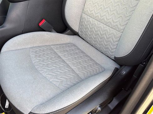 Used 2022 Chevrolet Equinox LS w/ LS Convenience Package image 13