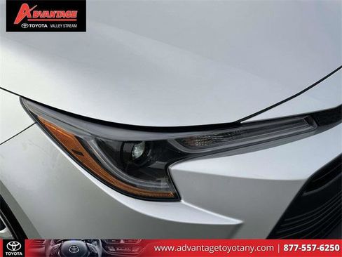 Certified 2025 Toyota Corolla LE image 12