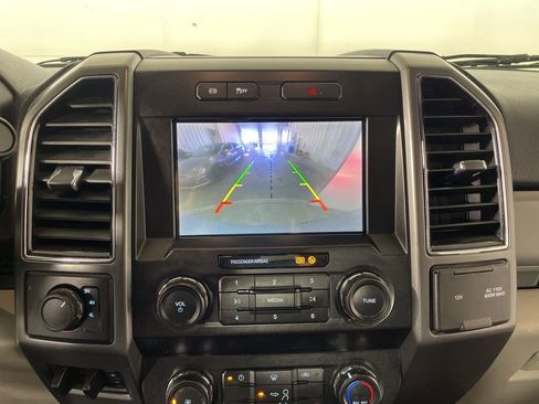 Used 2021 Ford F250 XLT AWD/4WD image 16