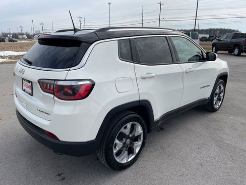 Used 2018 Jeep Compass Limited image 9