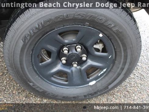 Used 2023 Jeep Wrangler Sport image 10