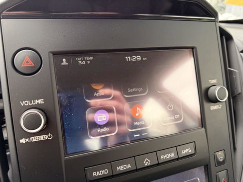 Used 2025 Subaru Impreza 2.0i image 18