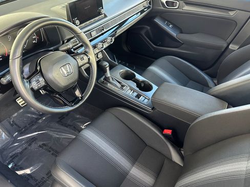 Used 2022 Honda Civic Sport image 4
