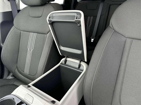 Used 2024 Hyundai Tucson Blue image 18