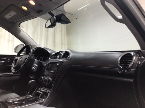 Used 2017 Buick Enclave Leather image 14