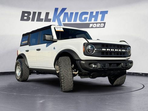 Certified 2022 Ford Bronco Black Diamond image 7
