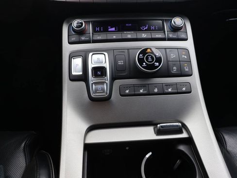 Used 2020 Hyundai Palisade Limited image 18