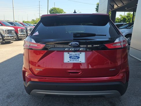 Used 2024 Ford Edge SEL AWD/4WD image 4