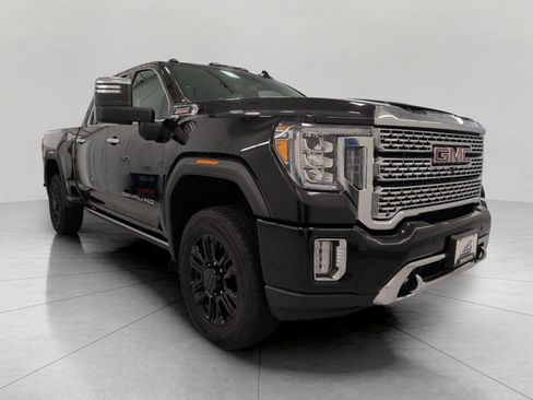 Used 2021 GMC Sierra 2500 Denali w/ Denali Black Diamond Edition AWD/4WD image 1