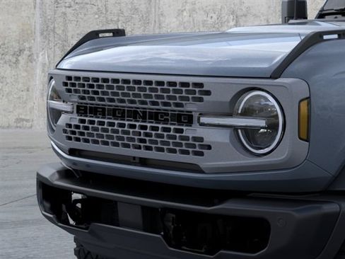 New 2025 Ford Bronco Badlands w/ Sasquatch Package AWD/4WD image 19