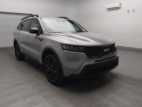 Used 2023 Kia Sorento S image 13