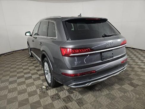 Used 2023 Audi Q7 3.0T Premium w/ Convenience Package image 5