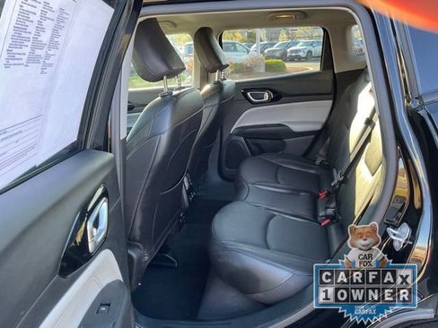 Used 2022 Jeep Compass Limited w/ Elite Group AWD/4WD image 13