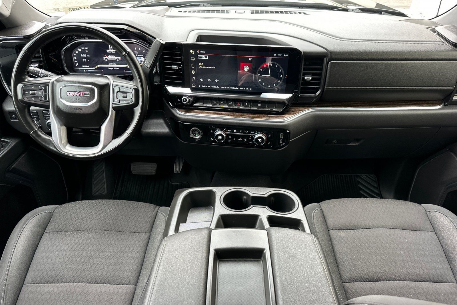 Used 2023 GMC Sierra 1500 Elevation AWD/4WD image 16