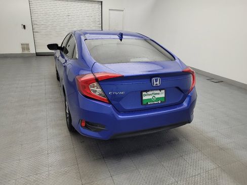 Used 2018 Honda Civic EX image 6