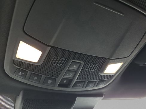 Used 2018 Ford F150 Lariat w/ Equipment Group 502A Luxury image 31