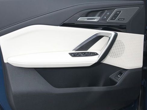 New 2026 BMW X1 xDrive28i w/ Technology Package image 19