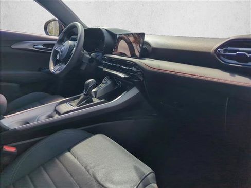 Used 2024 Dodge Hornet GT w/ GT Blacktop Package image 25