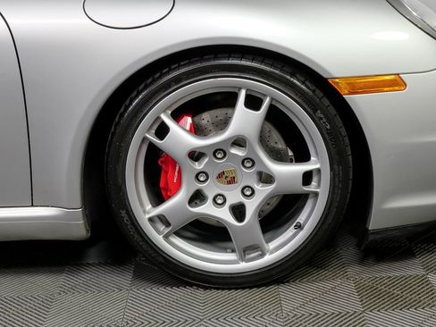 Used 2005 Porsche 911 Carrera S RWD image 40