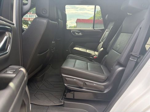 Certified 2023 Chevrolet Tahoe Z71 w/ Luxury Package AWD/4WD image 12