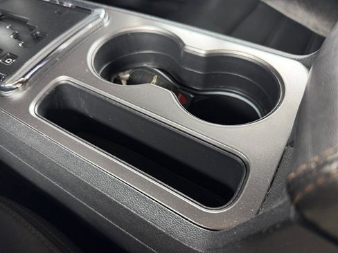 Used 2014 Dodge Challenger R/T RWD image 15