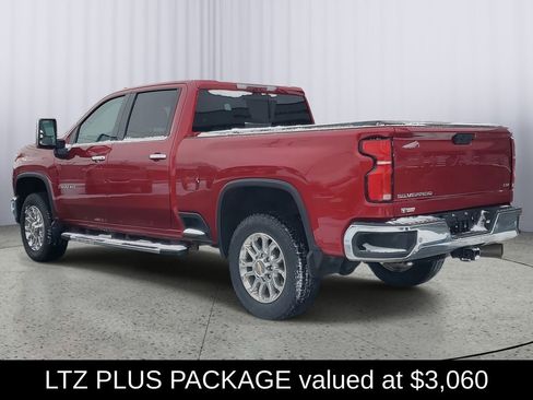 Used 2025 Chevrolet Silverado 2500 LTZ w/ LTZ Plus Package image 5