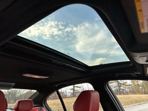 Used 2017 BMW 340i xDrive Sedan image 27