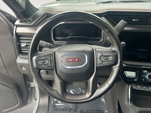 Used 2024 GMC Sierra 2500 AT4 w/ AT4 Premium Plus Package AWD/4WD image 14