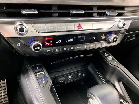 Certified 2024 Kia Telluride SX Prestige X-Line AWD/4WD image 14