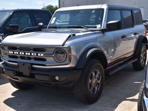 Certified 2024 Ford Bronco Big Bend AWD/4WD image 2
