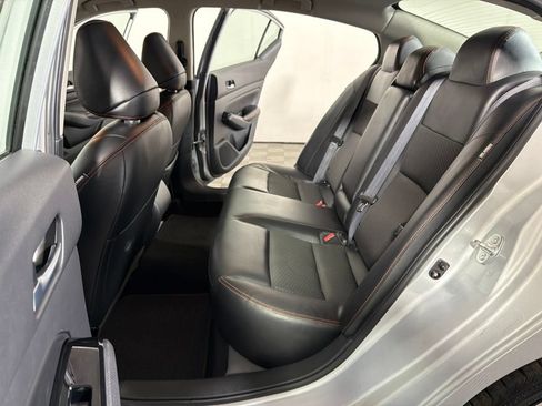 Used 2024 Nissan Altima 2.5 SR FWD image 19