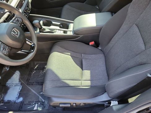 Used 2024 Honda Accord EX image 18