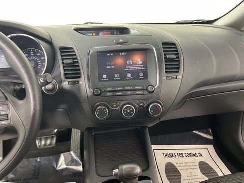 Used 2017 Kia Forte LX w/ Option Group 020 image 24