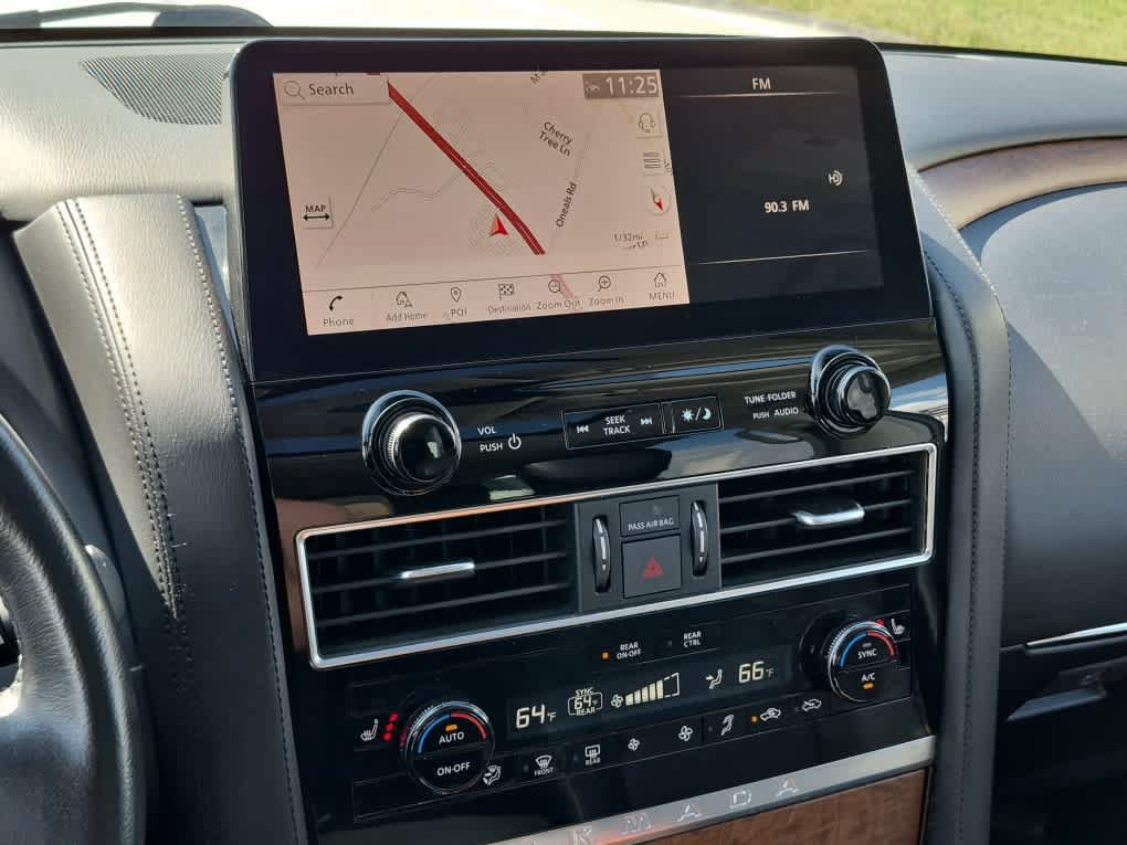 Used 2023 Nissan Armada SL AWD/4WD image 18