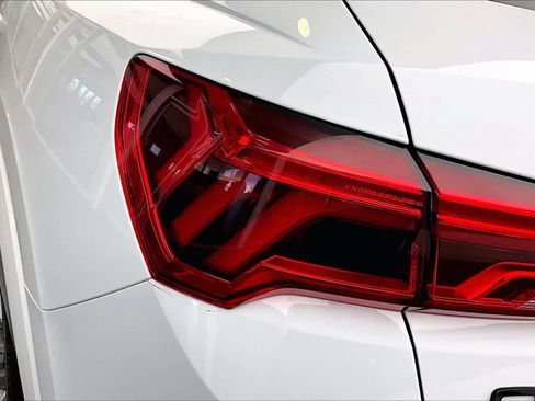 Certified 2024 Audi Q3 2.0T Premium Plus image 31