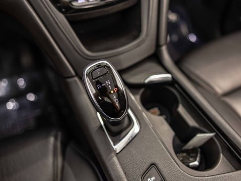 Used 2019 Cadillac XT5 Luxury image 30