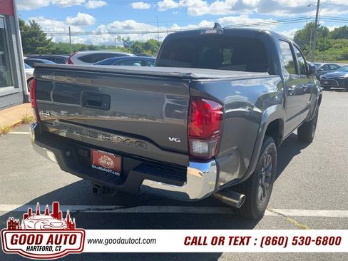 Used 2020 Toyota Tacoma SR5 AWD/4WD image 5