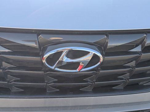 Used 2024 Hyundai Tucson SEL w/ Convenience Package image 11