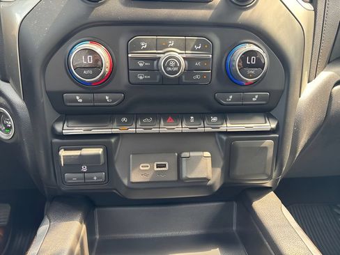 Used 2021 Chevrolet Silverado 1500 RST w/ Max Trailering Package AWD/4WD image 21