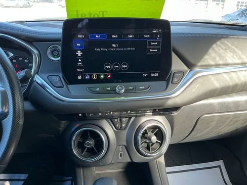 Used 2023 Chevrolet Blazer LT AWD/4WD image 7