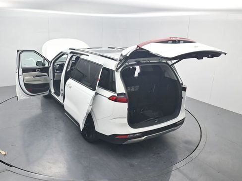 Certified 2024 Kia Carnival SX Prestige image 54