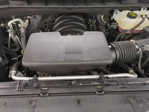 Used 2024 GMC Yukon SLE w/ Gmc Pro Safety Plus Package AWD/4WD image 26