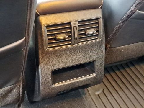 Used 2024 Mitsubishi Outlander Ralliart image 21