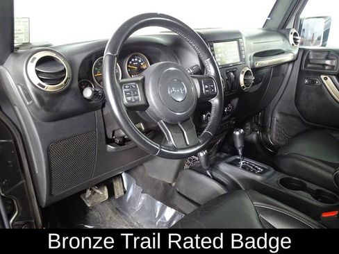 Used 2017 Jeep Wrangler 75th Anniversary image 22