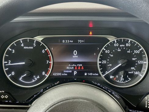 Used 2022 Nissan Rogue SV FWD image 19