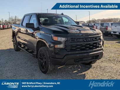 New 2026 Chevrolet Silverado 1500 Custom Trail Boss w/ Turbomax Blackout Package